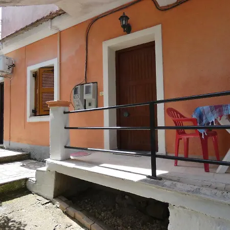 Iona Achilleion Appartments Exterior photo