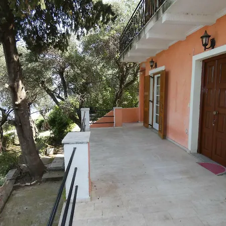 Iona Achilleion Appartments Exterior photo