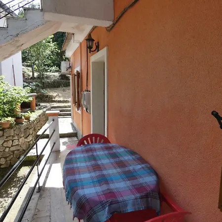 Iona Achilleion Appartments Exterior photo